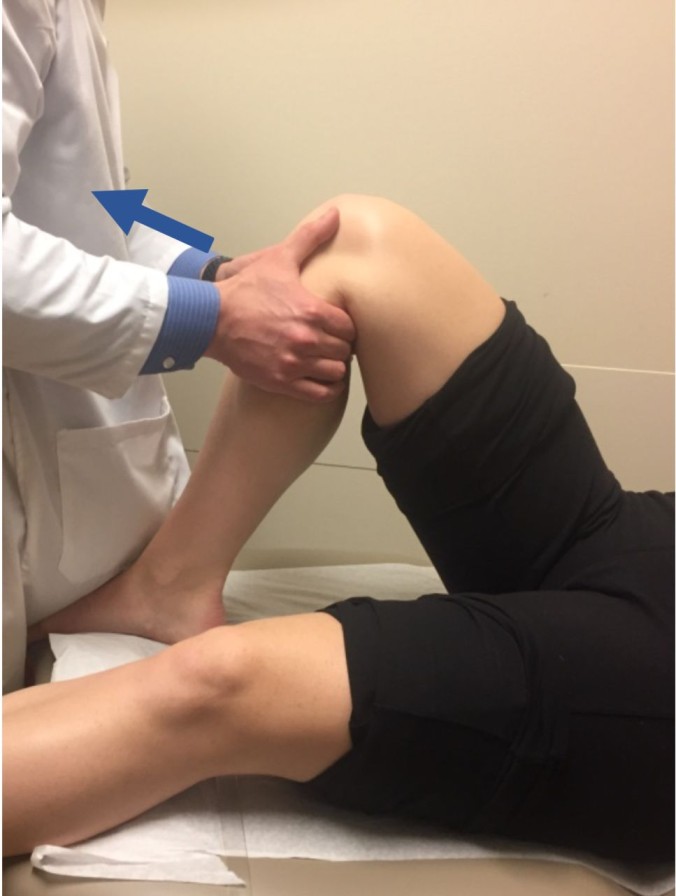 Test for the posterolateral rotary  instability of knee :