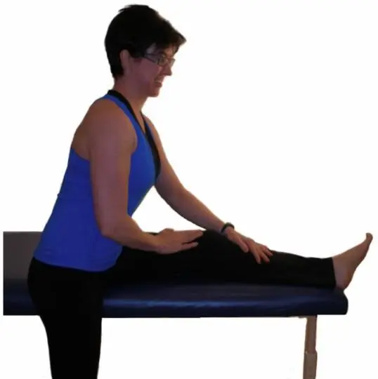hamstring stretch end of couch