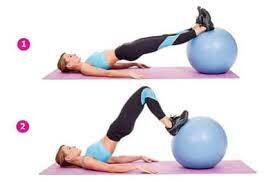 hamstring-curls-with-physioball