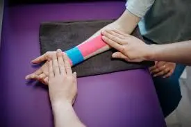 Kinesio-wrist-Taping