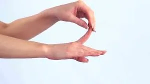 Fingertip stretch