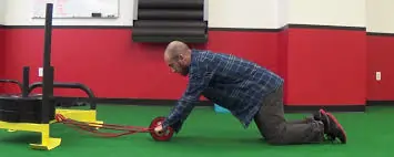 Band-Resisted-Ab-Wheel-Rollout
